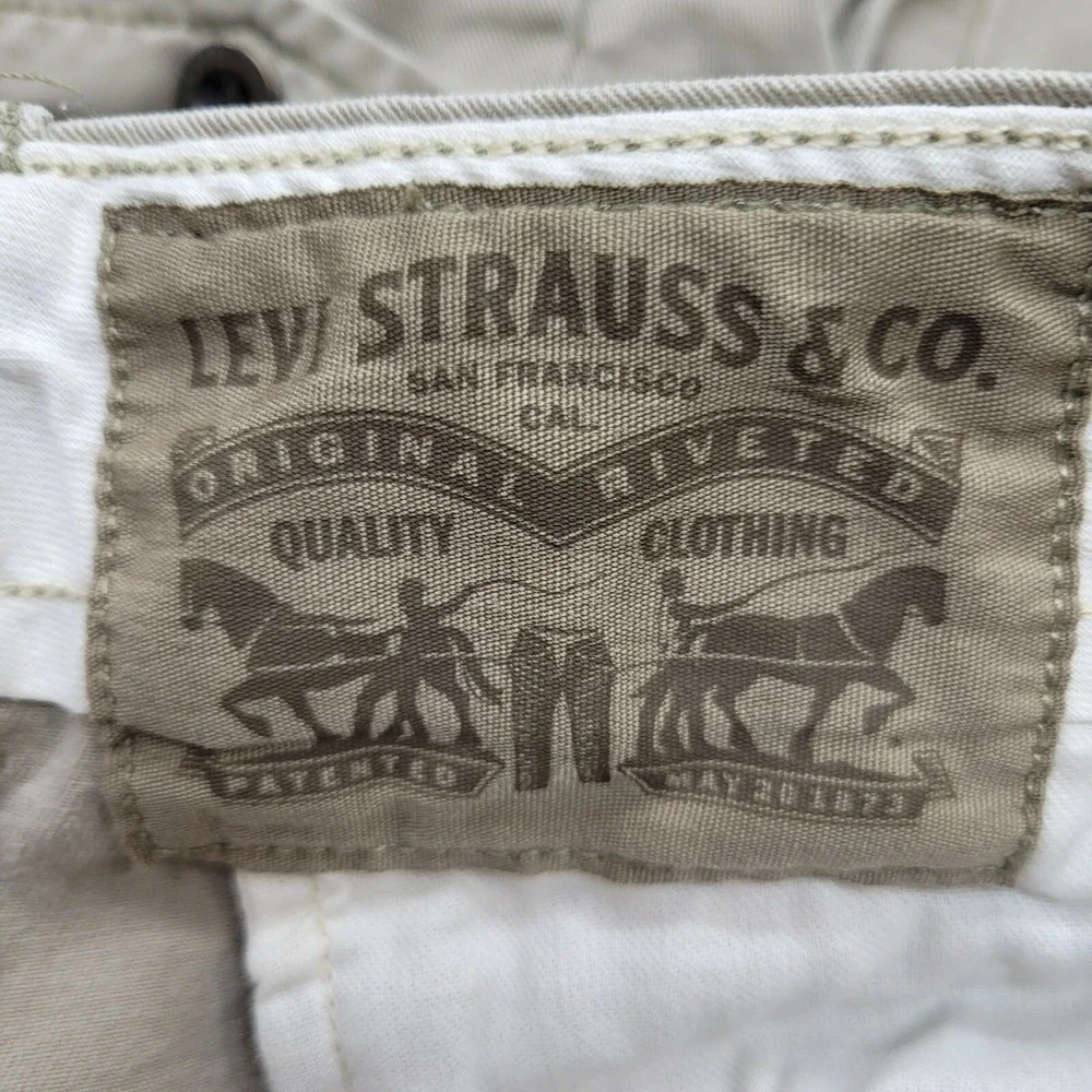 Levis Cargo Shorts Men 45.5 Waist Beige Cotton Hiking Camping Gorpcore‎ Outdoor